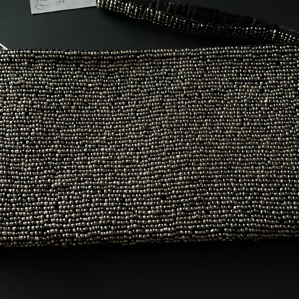 Beautiful Beaded clutch - Picture 7 of 10
